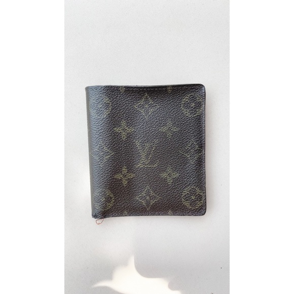 Louis Vuitton Other - Louis Vuitton Men’s Monogram Wallet